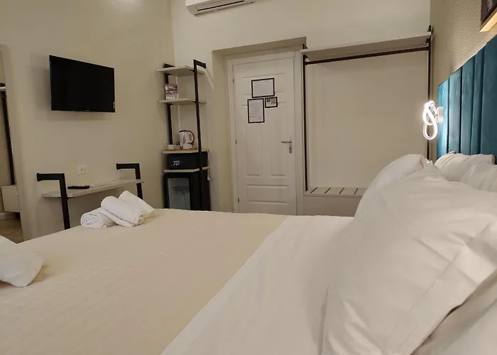 Amoroma Suite